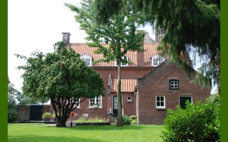 Vakantiehuis De Vorster Pastorie in Broekhuizenvorst (Noord-Limburg)